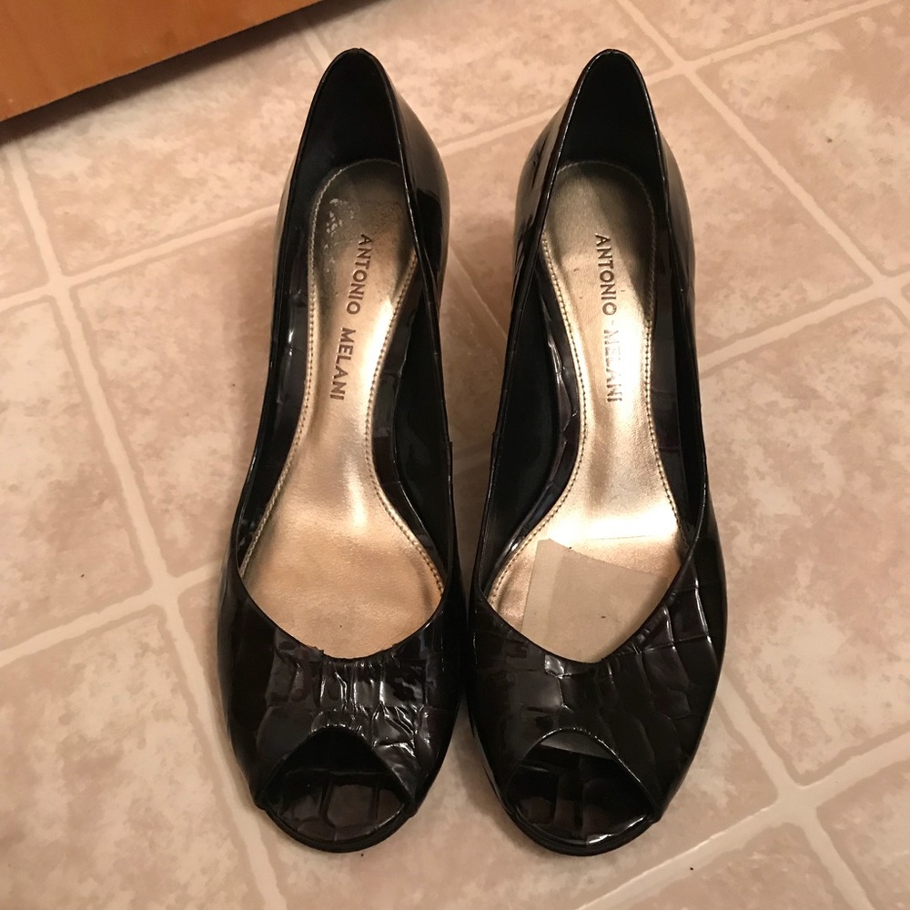Antonio Melani Gorgeous Black Heels Size 6.5